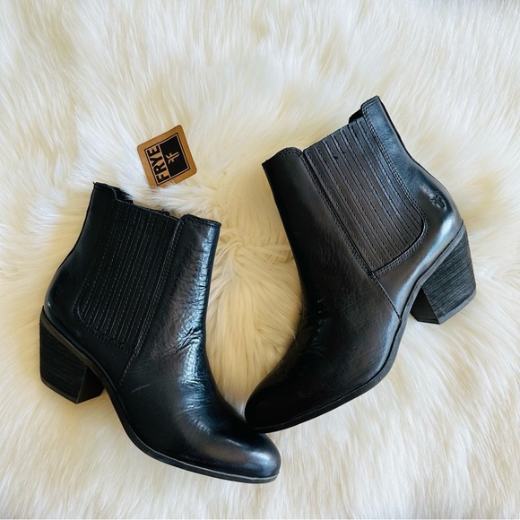 New Frye Sandra Black Leather Boots 7.5 - Picture 9 of 9